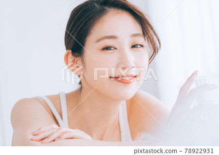 Women beauty Women beauty 78922931