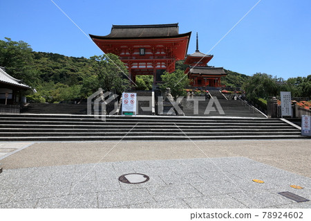 Corona State of Emergency, Unmanned Kyoto Kiyomizudera 78924602
