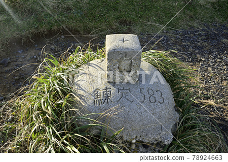 北海道禮文島 蘇科頓岬釣魚石 78924663