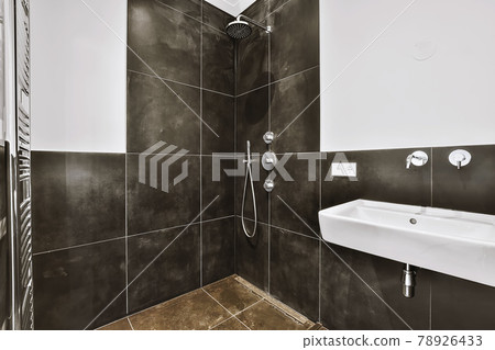 Bathroom with marble walls 78926433