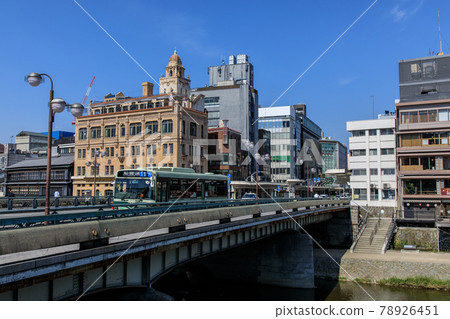 京都鴨川四條早晨 京都鴨川四條早晨 78926451