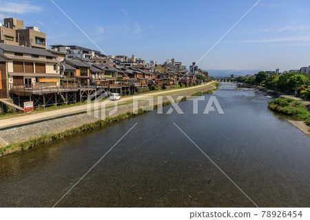 京都鴨川四條早晨 京都鴨川四條早晨 78926454