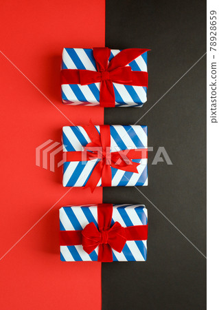 4th of July American Happy Independence Day card with gift boxes in national colors of USA, France, Russia, England on balck red background, Flat lay, top view, copy space, flyer for promotion, sale 4th of July American Happy Independence Day card with gift boxes in national colors of USA, France, Russia, England on balck red background, Flat lay, top view, copy space, flyer for promotion, sale 78928659