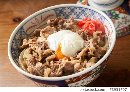 Beef bowl with soft-boiled egg using domestic beef Beef bowl with soft-boiled egg using domestic beef 78931797