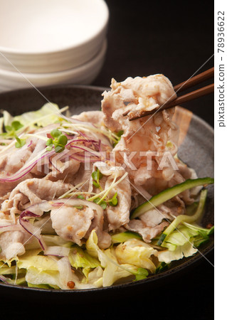 Sesame sauce cold shabu-shabu 78936622