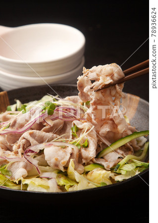 Sesame sauce cold shabu-shabu 78936624