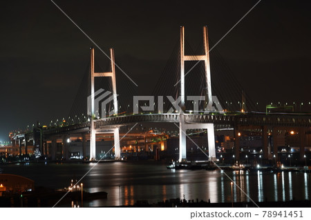 Yokohama Bay Bridge at night-From the hill park with a view of the harbor- 78941451
