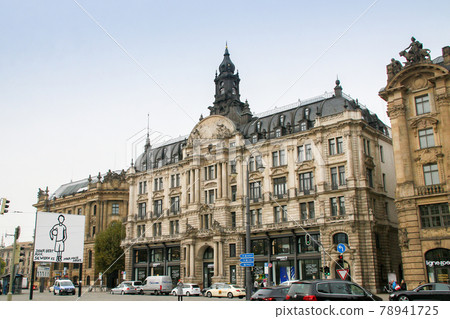 德國巴伐利亞慕尼黑 Bernheimerhouse 78941725