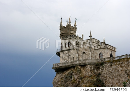 Swallow's Nest Swallow's Nest 78944793