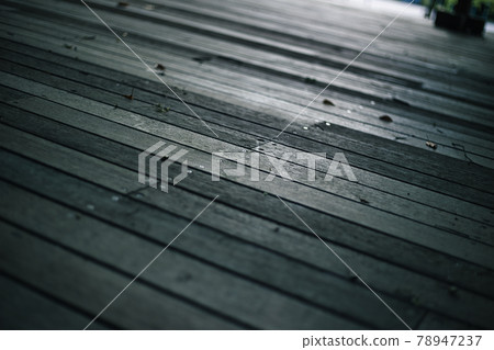 Wood deck landscape Wood deck landscape 78947237