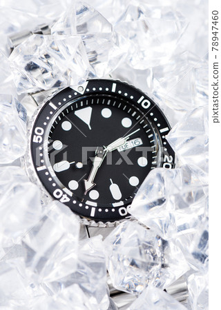 luxury wristwatch for men luxury wristwatch for men 78947460
