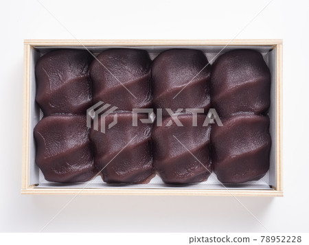 Bean jam mochi Bean jam mochi 78952228