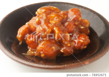 Miso peanuts 78952671