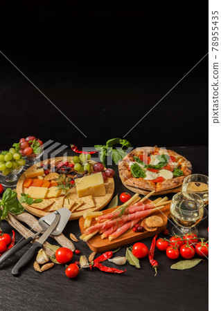 優質起司：義大利帕瑪森起司Parmigiano reggiano 78955435