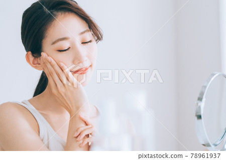 Women beauty 78961937