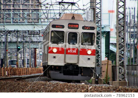 著名的不銹鋼車...東急8500系列 著名的不銹鋼車...東急8500系列 78962153
