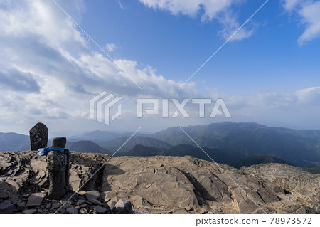 Japan's 100 Famous Mountains Hiking (Japan-Nagano-Utsukushigahara) 78973572