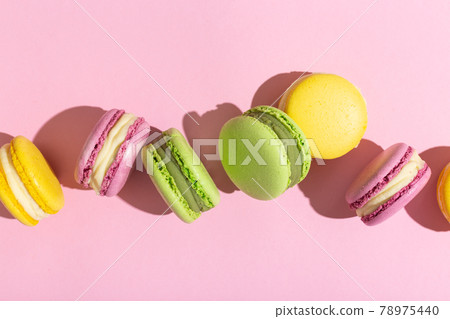 Sweet and colourful french macaroons or macaron dark shadow Sweet and colourful french macaroons or macaron dark shadow 78975440