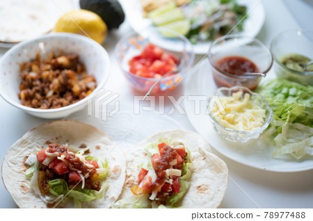 Mexican food classic tacos Mexican food classic tacos 78977488