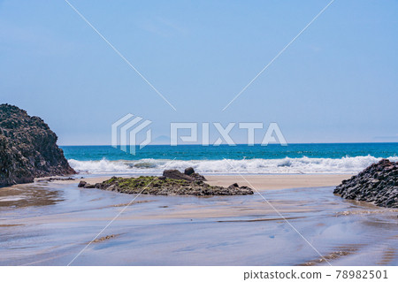 (Shizuoka Prefecture) Kisami Ohama Beach in Izu Shimoda, a beach full of tropical atmosphere 78982501