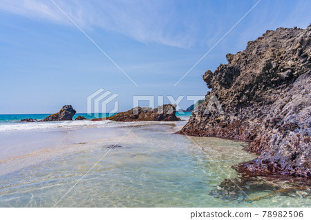 (Shizuoka Prefecture) Kisami Ohama Beach in Izu Shimoda, a beach full of tropical atmosphere 78982506