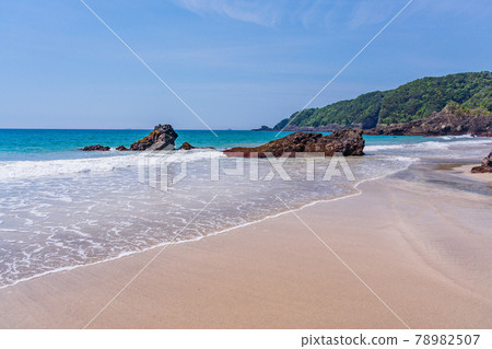 (Shizuoka Prefecture) Kisami Ohama Beach in Izu Shimoda, a beach full of tropical atmosphere 78982507