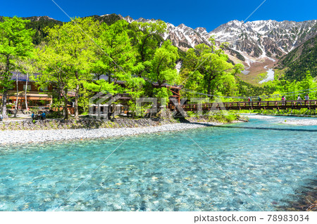《Nagano Prefecture》 Fresh green Kamikochi, Kappa Bridge 《Nagano Prefecture》 Fresh green Kamikochi, Kappa Bridge 78983034