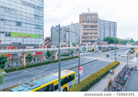 立川北站前十字路口立川綠川通和國榮公園南通 立川北站前十字路口立川綠川通和國榮公園南通 78984395