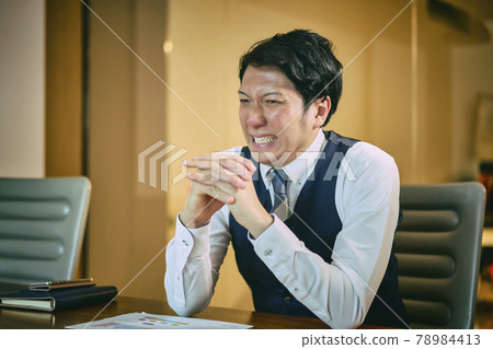 辦公室工作男士 78984413