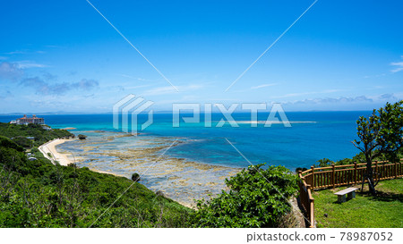 View of the beautiful beach 78987052