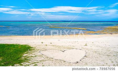 Beach with a heart pattern Beach with a heart pattern 78987056