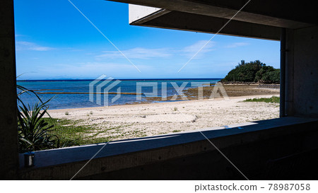 Beautiful beach seen from the window 78987058