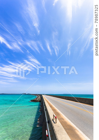 Miyakojima, Okinawa, blue sky and Irabu Ohashi, Japan 78987325