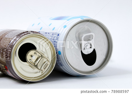 Aluminum cans, empty cans, cans, drinks, drinking water, juice, aluminum, cans, aluminum, beverages 78988597