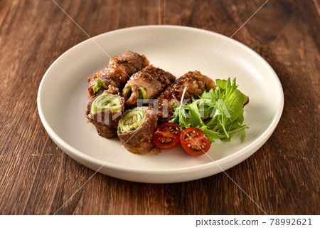 Amazake miso sauce lettuce meat roll Amazake miso sauce lettuce meat roll 78992621
