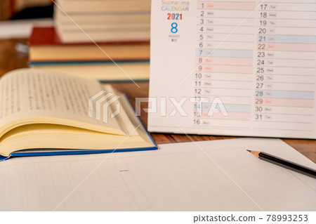 Reading impressions and manuscript paper Reading impressions and manuscript paper 78993253