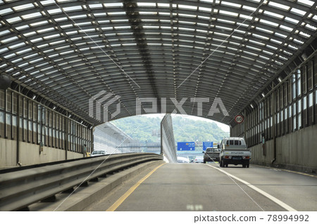 隔音隧道 78994992