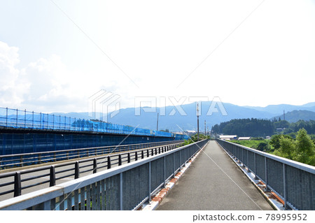 Scenery from the Yamagata Railway Flower Nagai Line and the train window in the summer of 2020 78995952