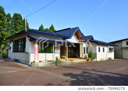 Yamagata Railway Flower Nagai Line and the scenery of the train window and the scenery along the line in the summer of 2020 78996278