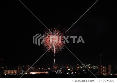 [Summer image] fireworks 78996909