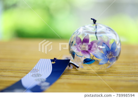 Clematis wind chimes 7 78998594