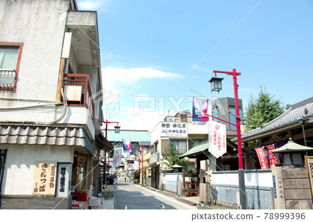 Monzenkakocho 78999396