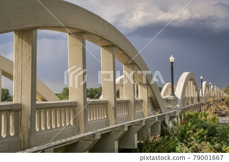 Concrete arch bridge over South Platte River Concrete arch bridge over South Platte River 79001667