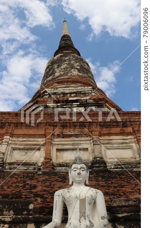 World Heritage Ayutthaya Ruins / Southeast Asia / Thailand Landscape World Heritage Ayutthaya Ruins / Southeast Asia / Thailand Landscape 79006096