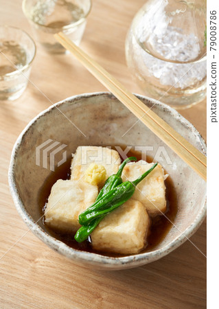 Deep-fried tofu Deep-fried tofu 79008786