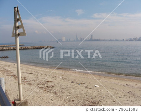 Fukuoka city seen in the distance | Nokonoshima | Sea Fukuoka city seen in the distance | Nokonoshima | Sea 79011598