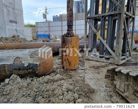 Cranes on the construction site area industry machine of drilling piles Cranes on the construction site area industry machine of drilling piles 79011629