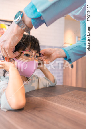 Girl wearing glasses debuts with glasses 79013421