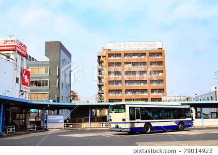 Scenery of Nagoya Municipal Subway Shin Mizuhashi Station Bus Terminal Scenery of Nagoya Municipal Subway Shin Mizuhashi Station Bus Terminal 79014922