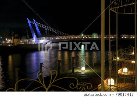 Beautiful night view of Mojiko Retro's pedestrian-only drawbridge Blue Wing Moji 79015412